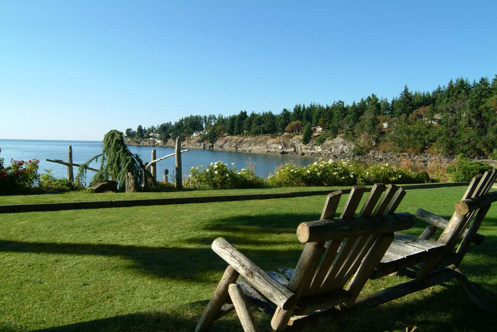 Pacific Shores Resort and Spa