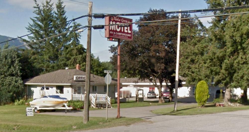 Apple Grove Motel