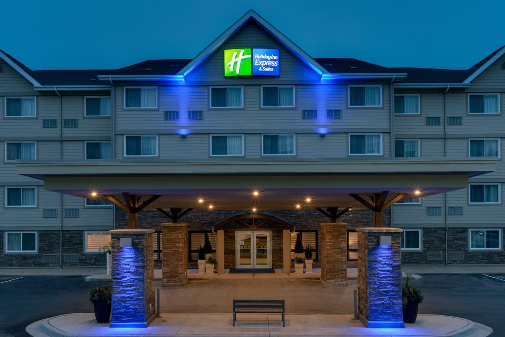 Holiday Inn Exp Stes Fredericton