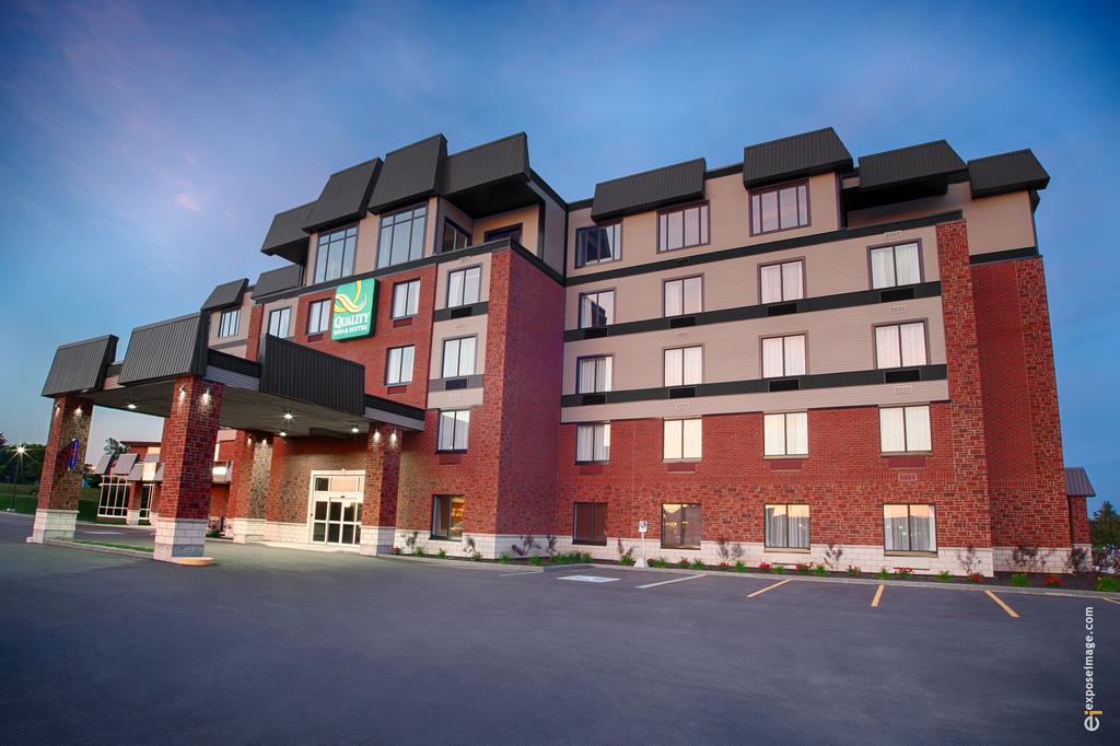 Quality Inn and Suites Victoriaville