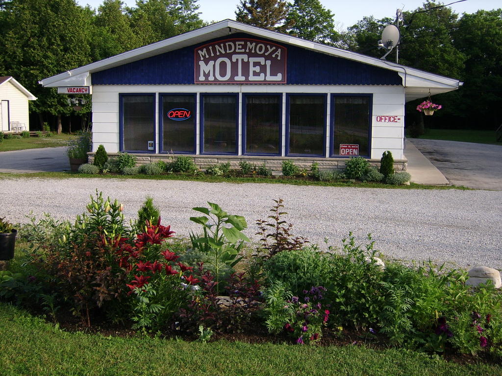 Mindemoya Motel