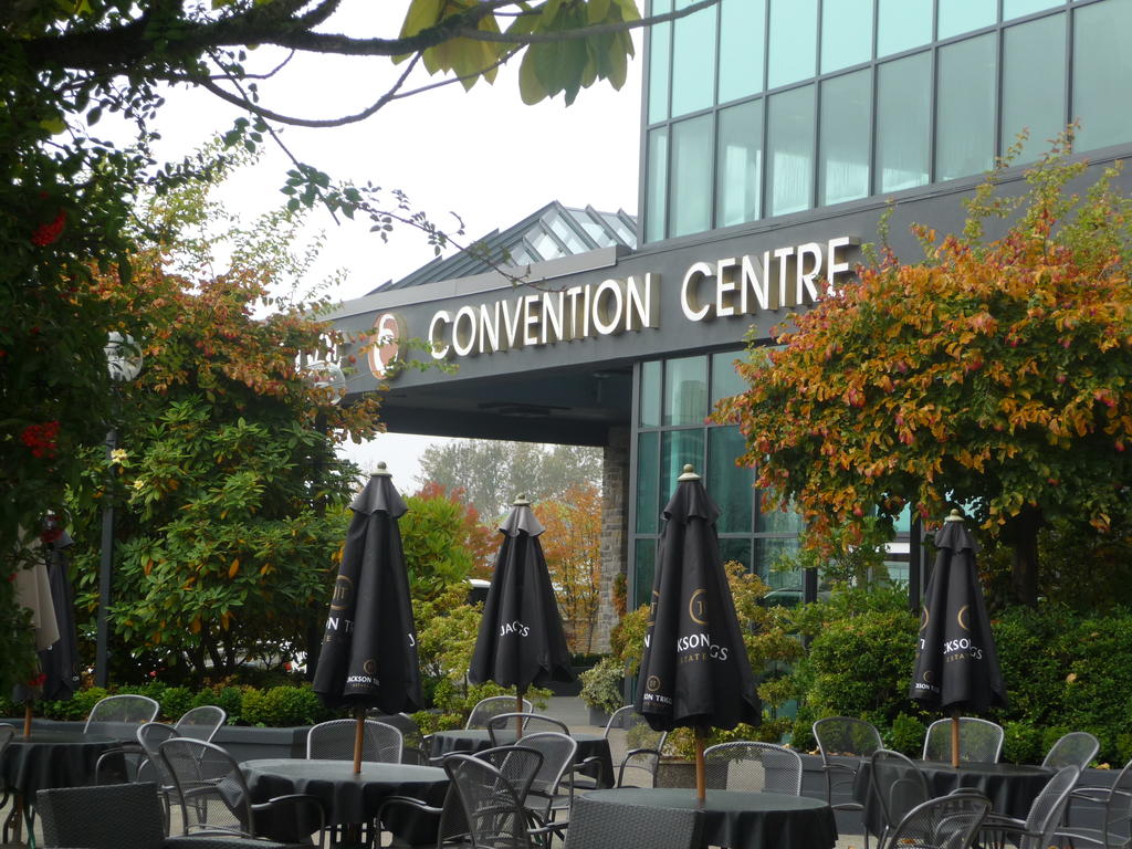 Executive Suites Hotel and Conference Centre Burnaby