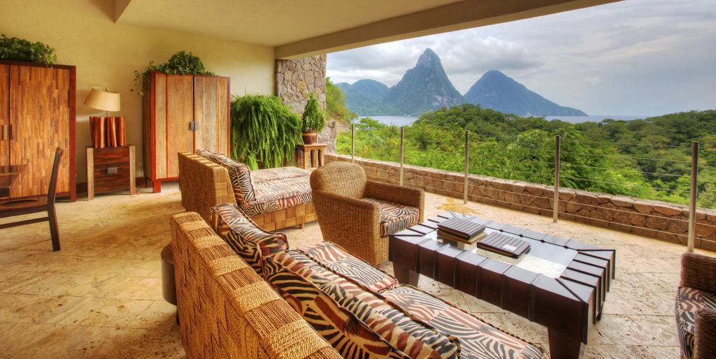 Jade Mountain