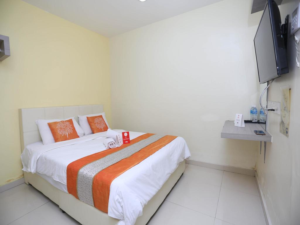 OYO Rooms Bandar Baru Uda JAKEL