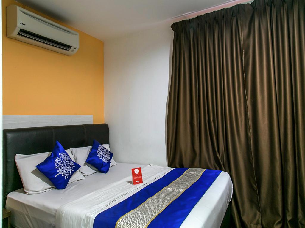 OYO Rooms Chowkit GM Plaza