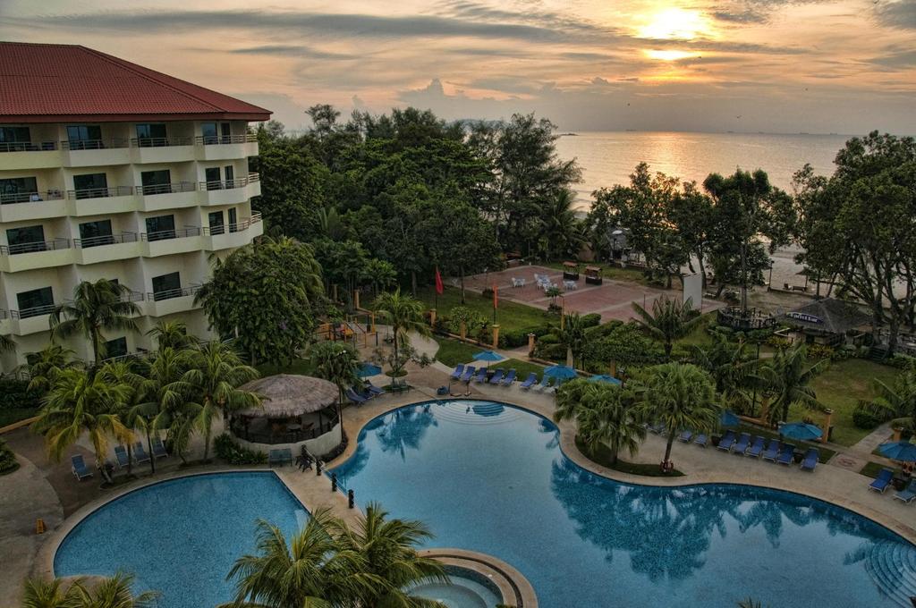 Swiss Garden Beach Resort Kuan