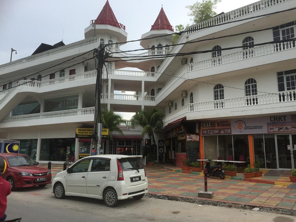 Landcons Hotel