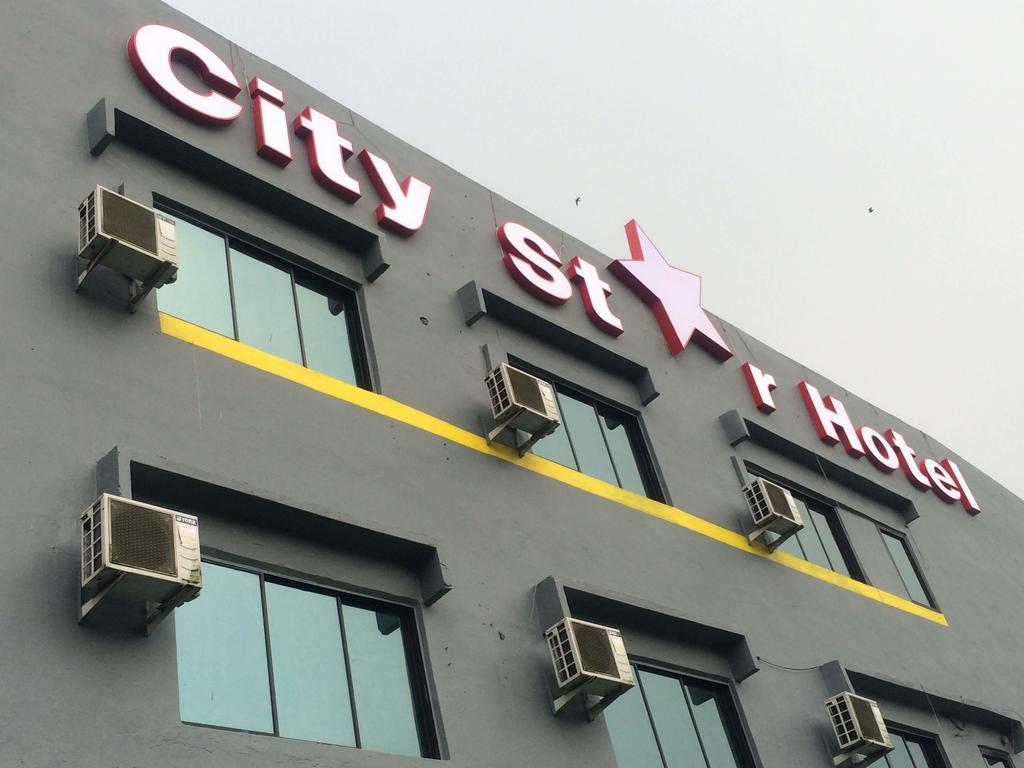 City Star Hotel