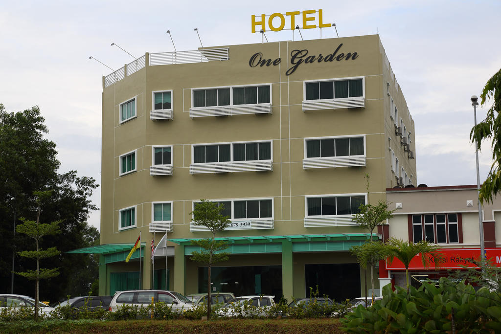 One Garden Hotel