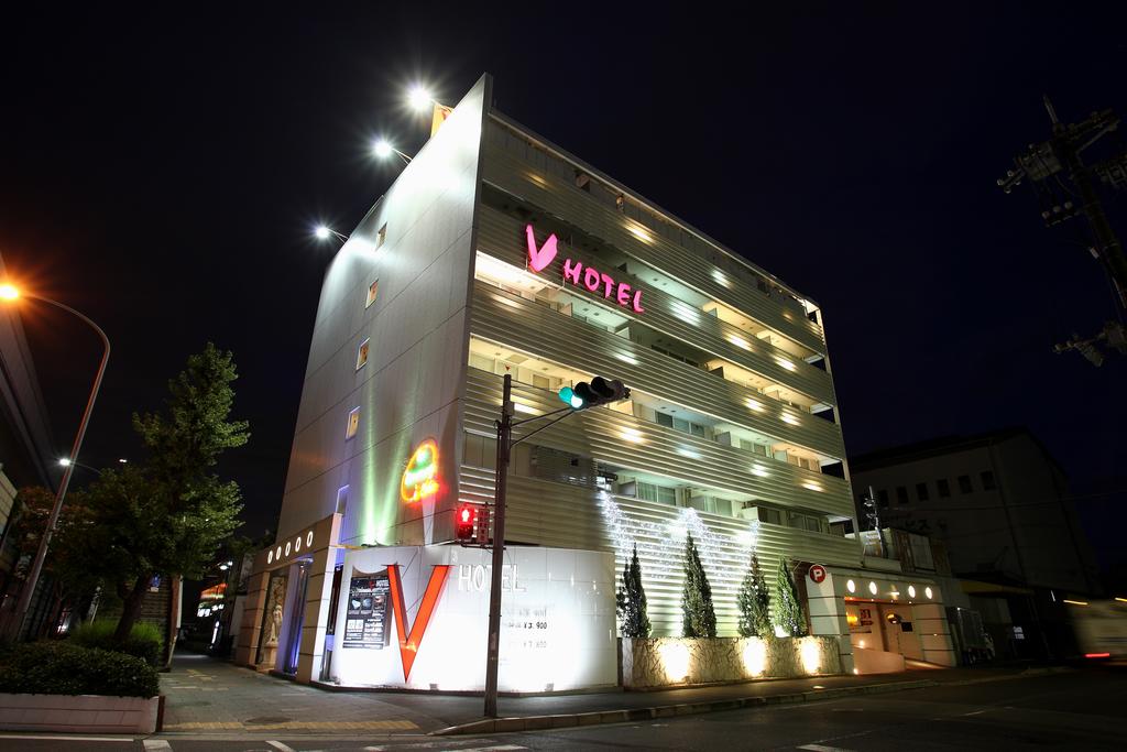 V Hotel