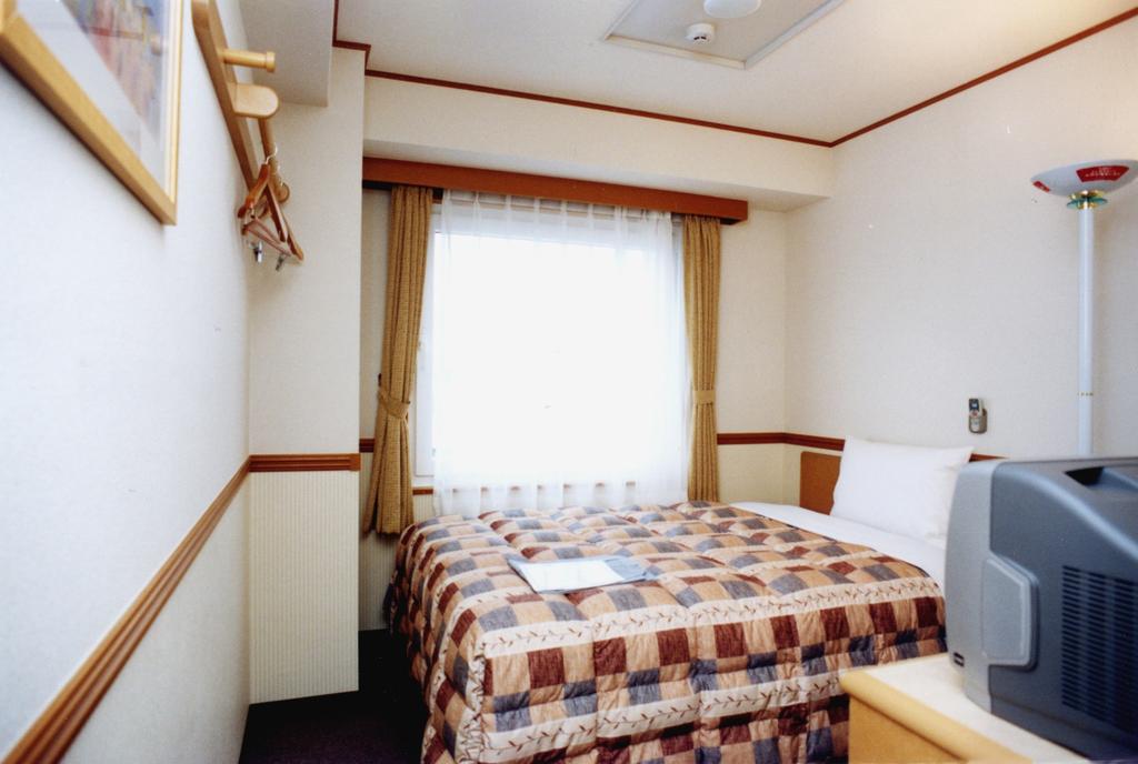 Toyoko Inn Himeji-eki Shinkansen Minami-guchi