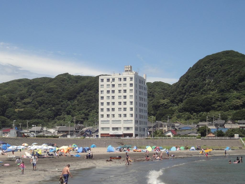 Kishutetsudo Boso Shirahama Hotel