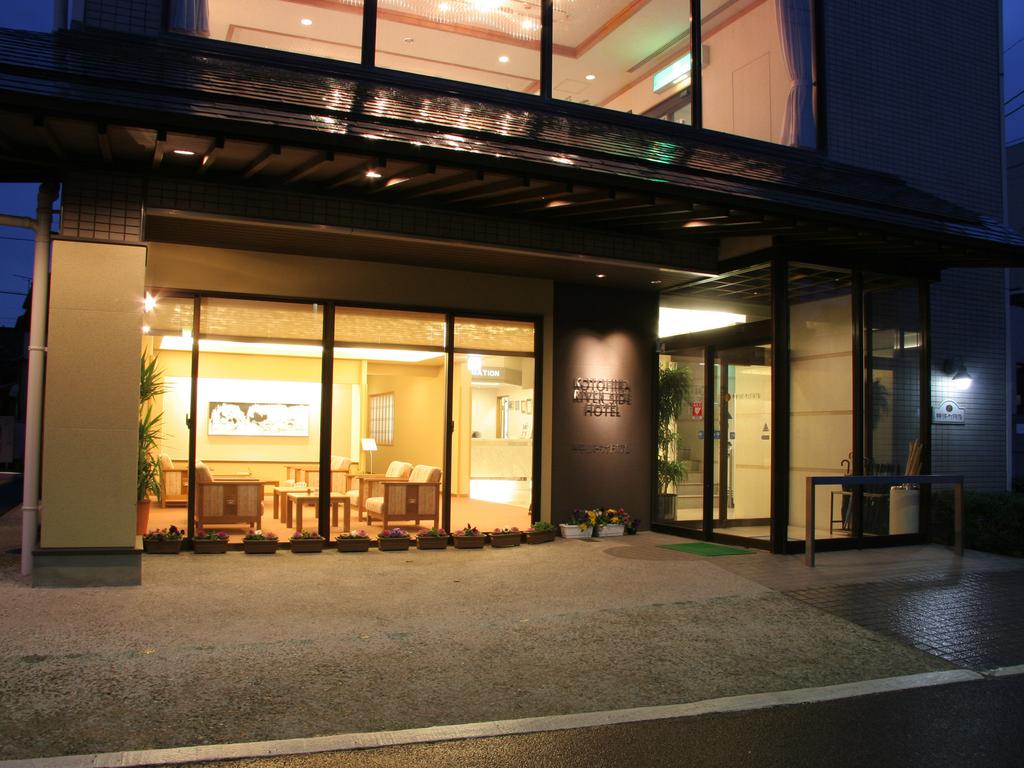 Kotohira Riverside Hotel