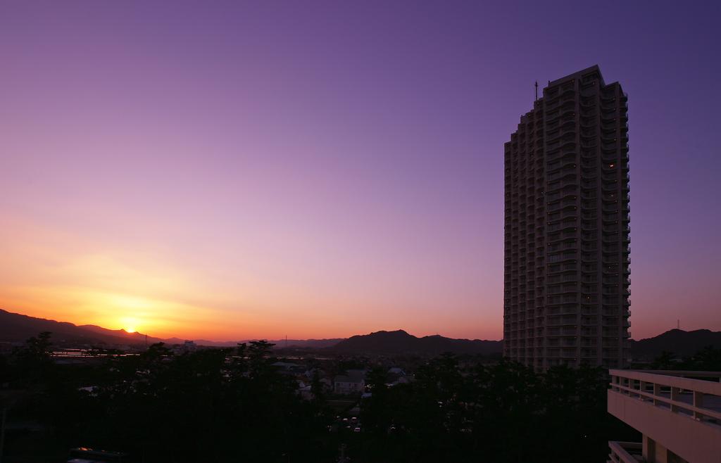 Kamogawa Grand Tower