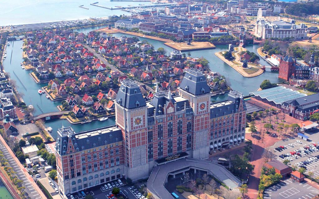 Okura JR Huis Ten Bosch