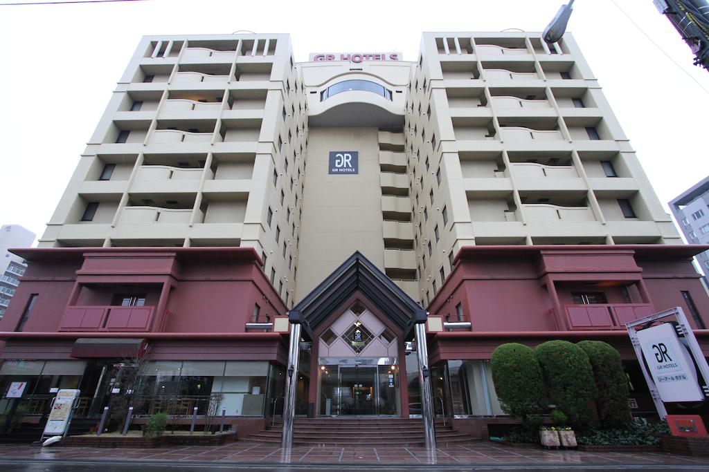 GR Hotel Esaka