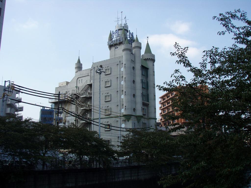 Meguro Emperor