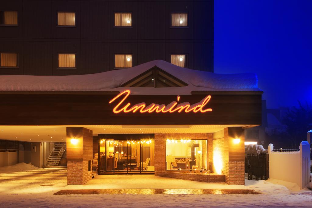 UNWIND HOTELandBAR