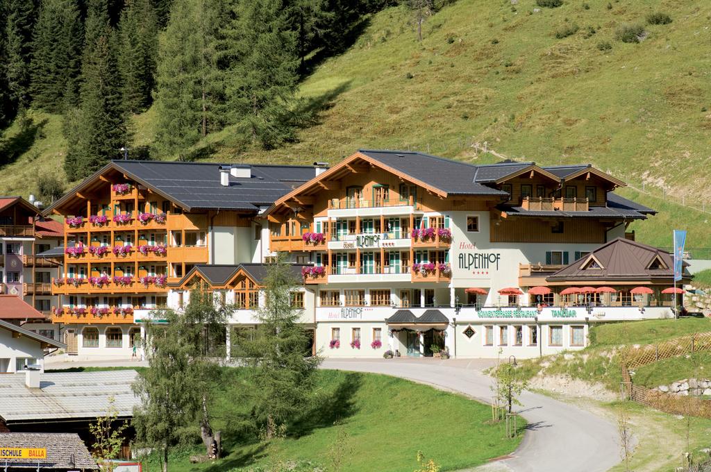 Hotel Alpenhof