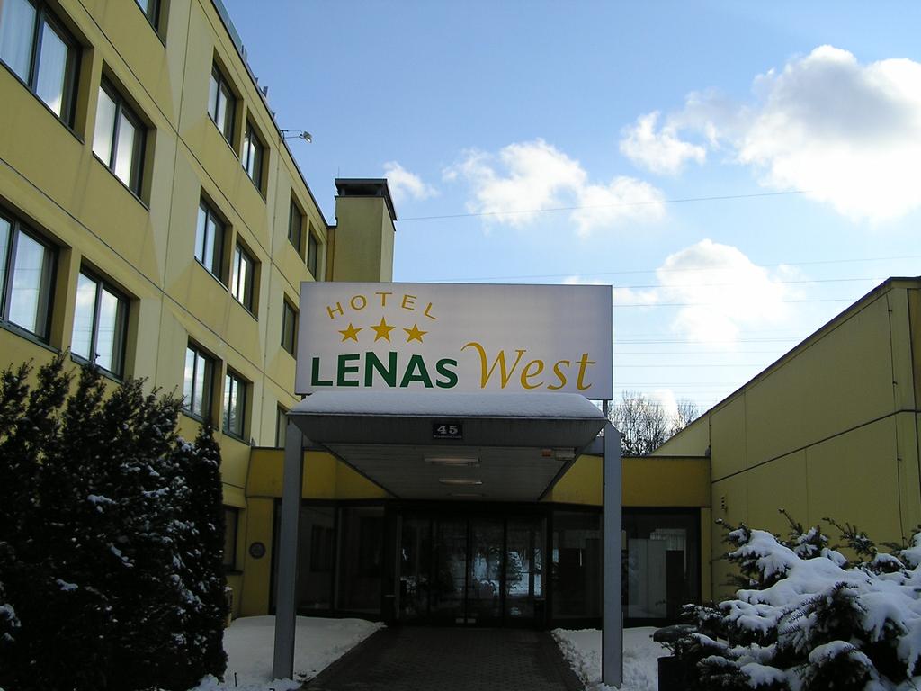 Hotel Lenas West