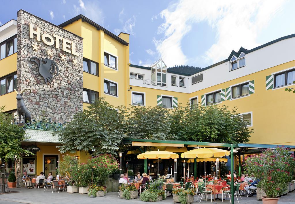 Hotel Schrofenstein