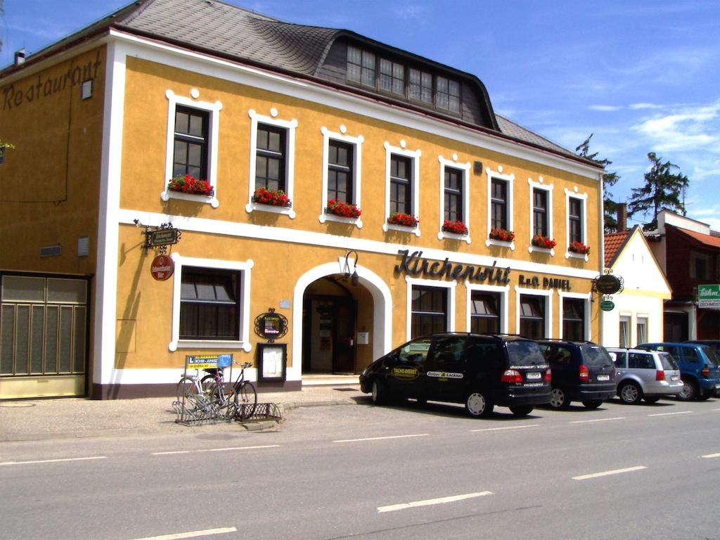 Kirchenwirt Weinhotel