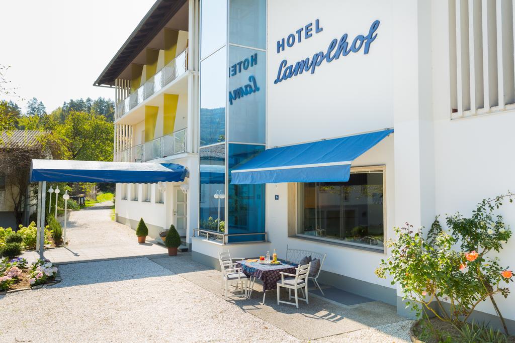 Hotel Lamplhof - Lichtpfad Worthersee