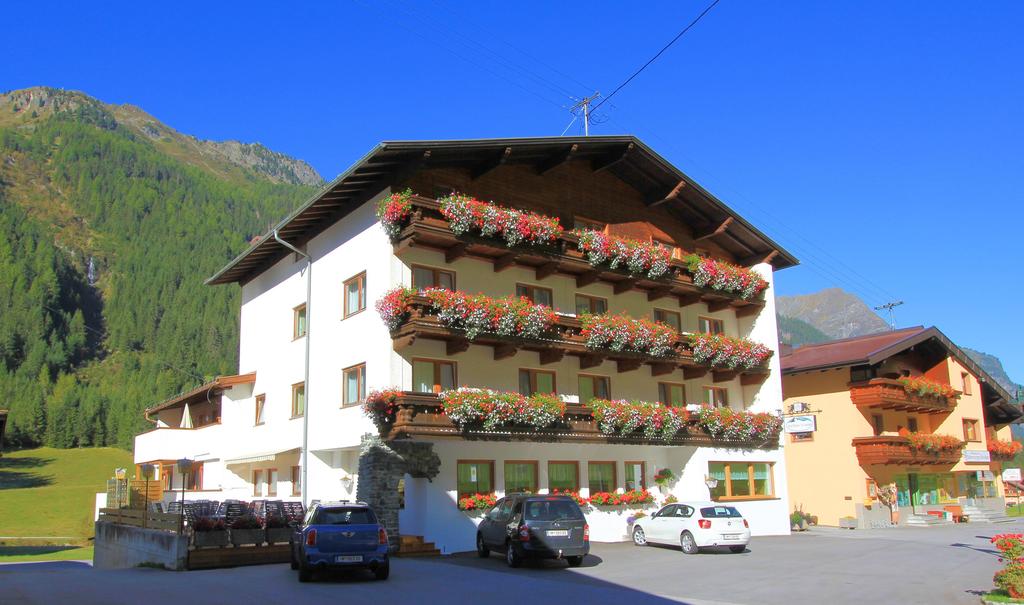 Hotel Pension St Leonhard