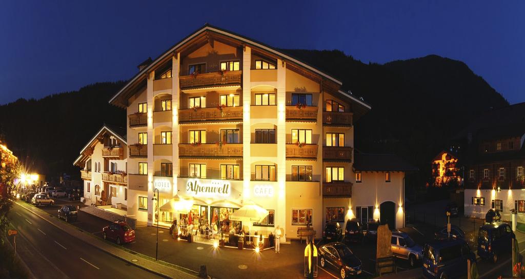 Hotel Alpenwelt