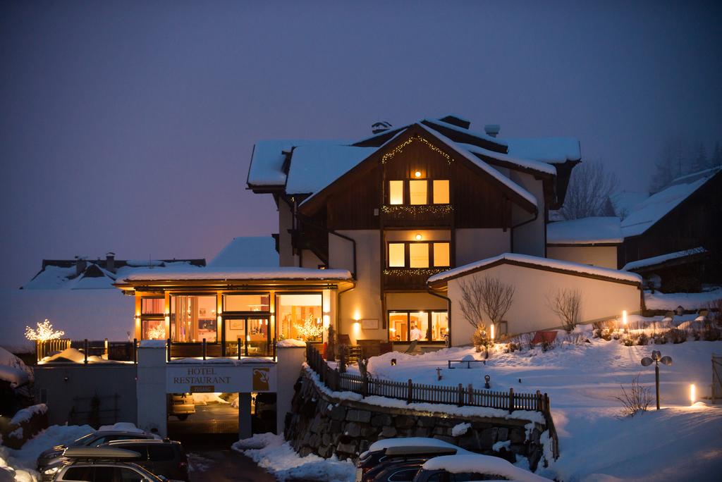 Regitnig - 4 Sterne Hotel und Chalets