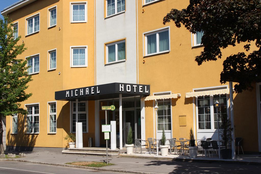 Hotel Michael