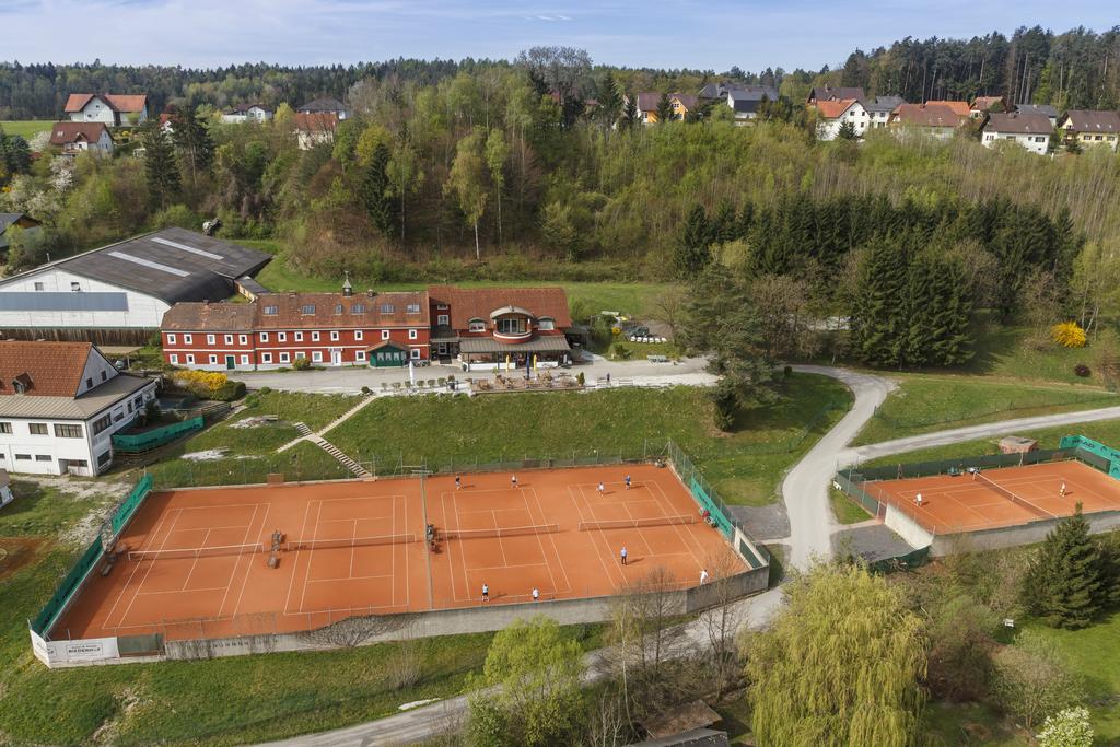 Hotel Tennis Riederhof