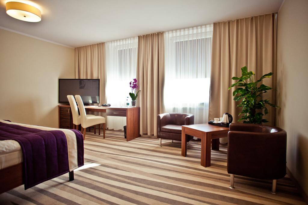 BEST WESTERN Airport Modlin