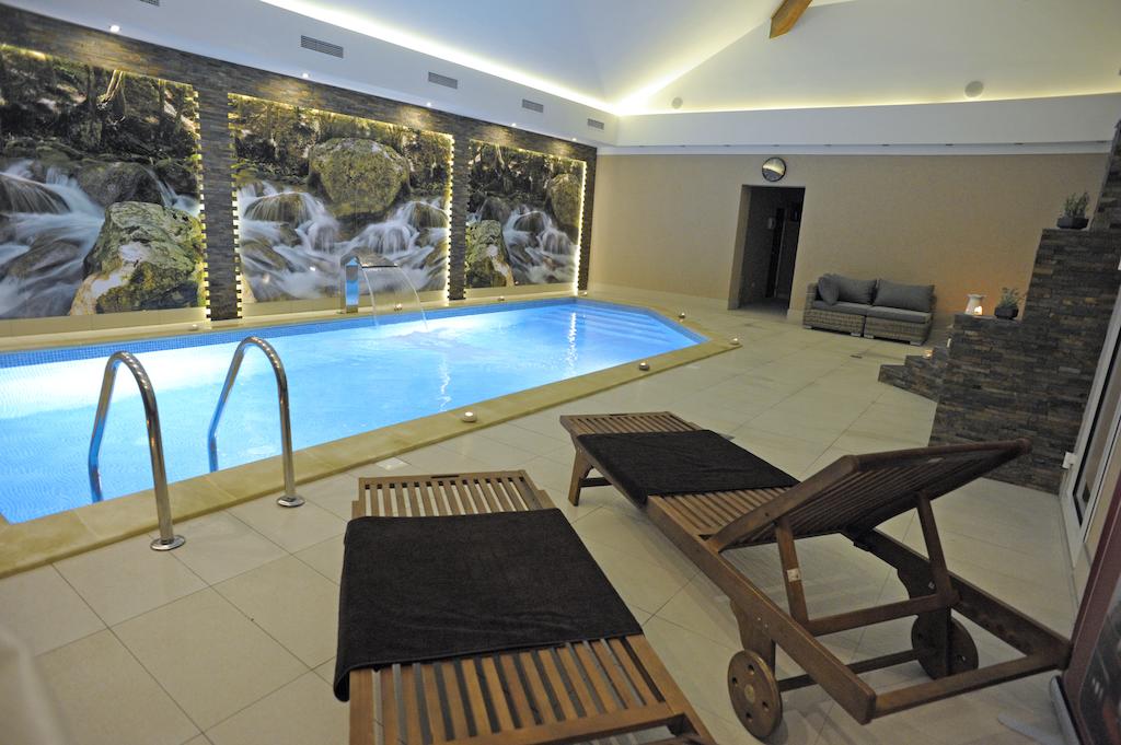 Hotel Dębowe Wzgórze Wellness and Spa