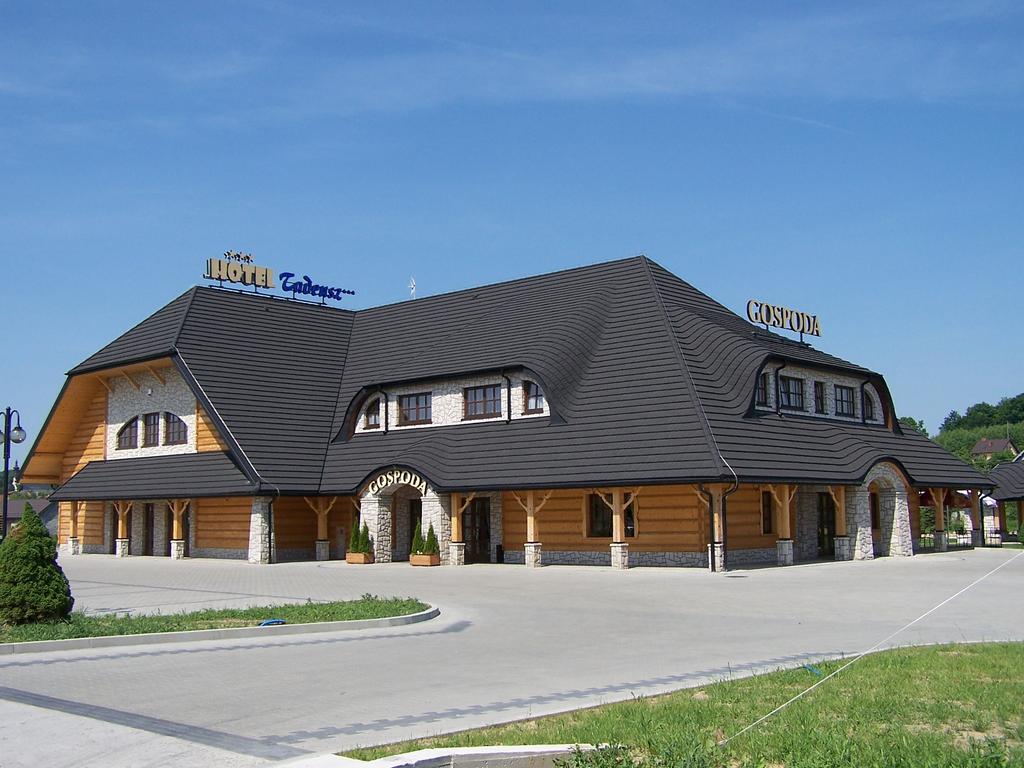 Tadeusz Hotel i Gospoda