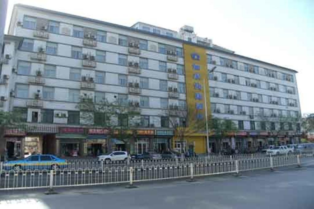 Home Inn Yinchuang South Gate Square South Qinghe Street