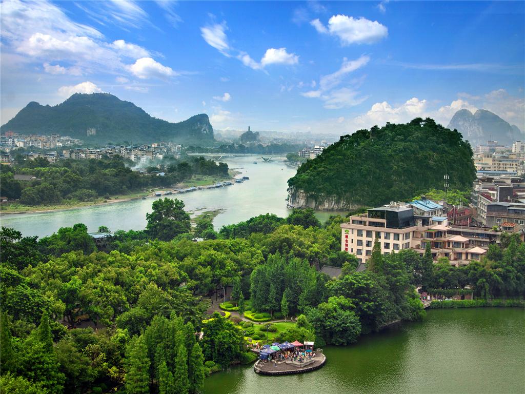 Vienna Hotel Guilin Xiangshan Park