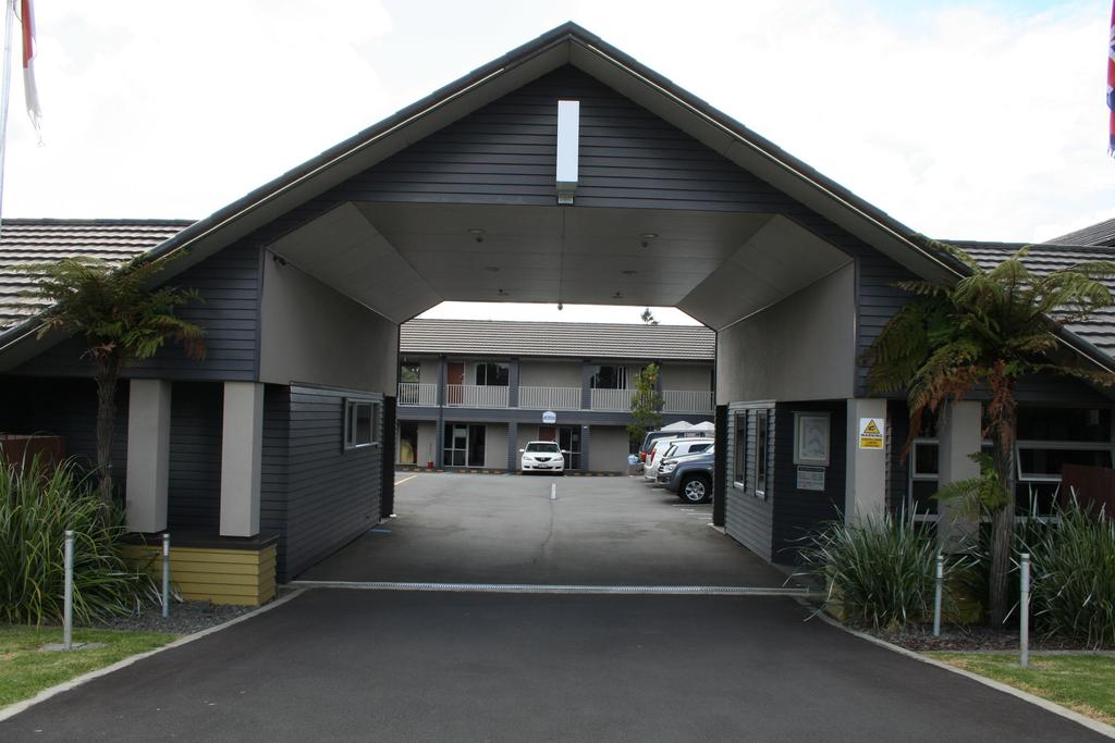 Aveda Motor Lodge - Pukehohe