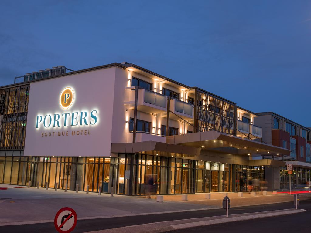 Porters Boutique Hotel