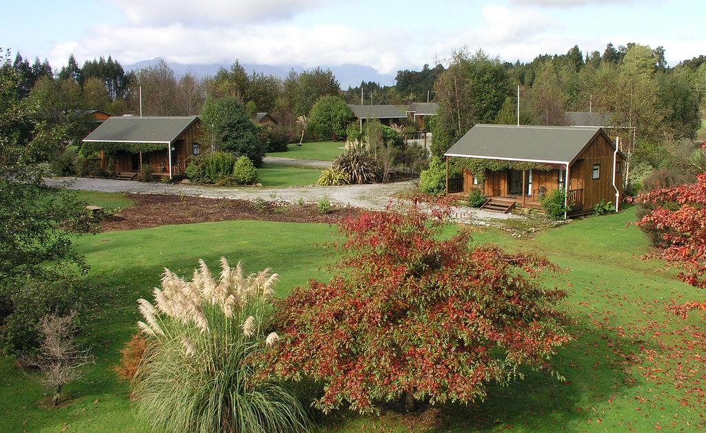 Lake Brunner Country Motel and Holiday Park