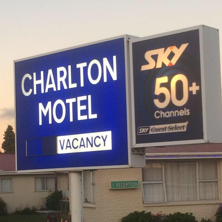 Charlton Motel