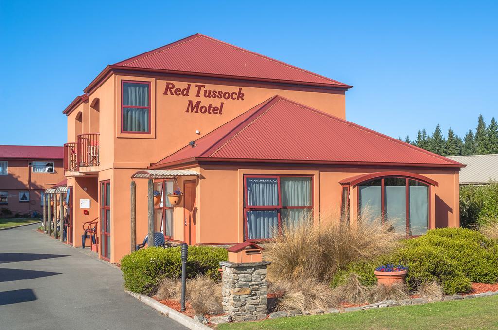 Red Tussock Motel