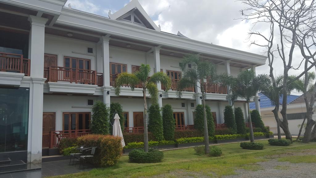 Wangview Hotel