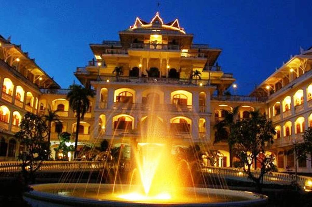 Champasak Palace Hotel