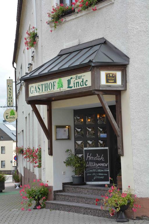 Gasthof and Hotel Zur Linde