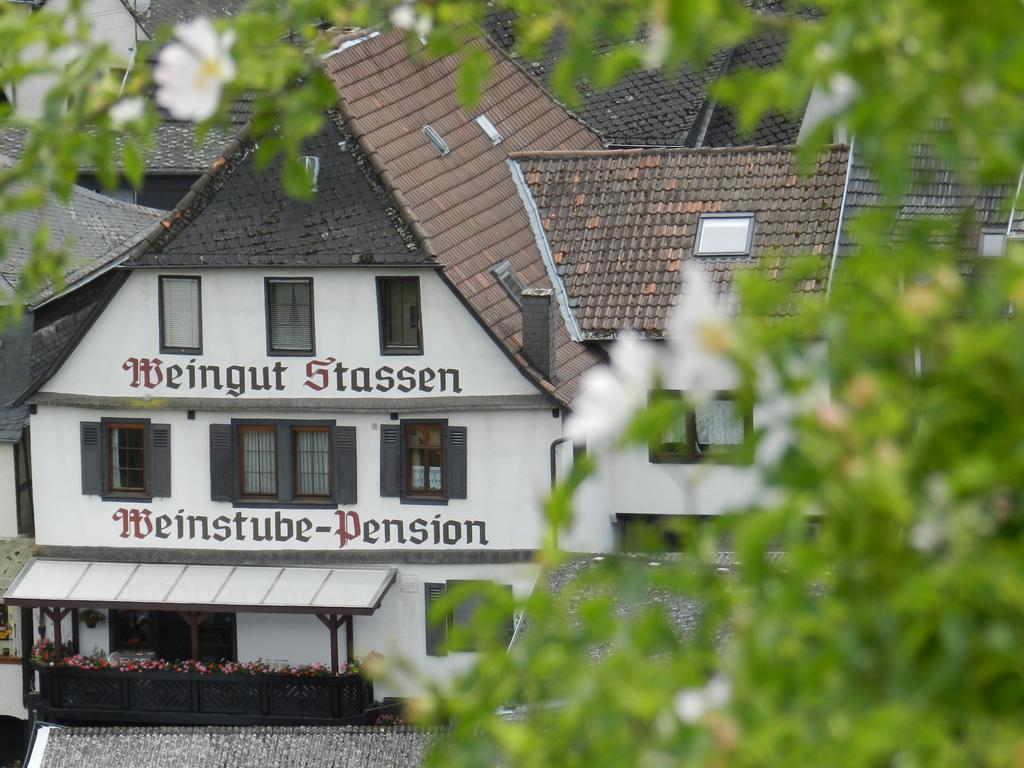 Weingut - Pension Stassen