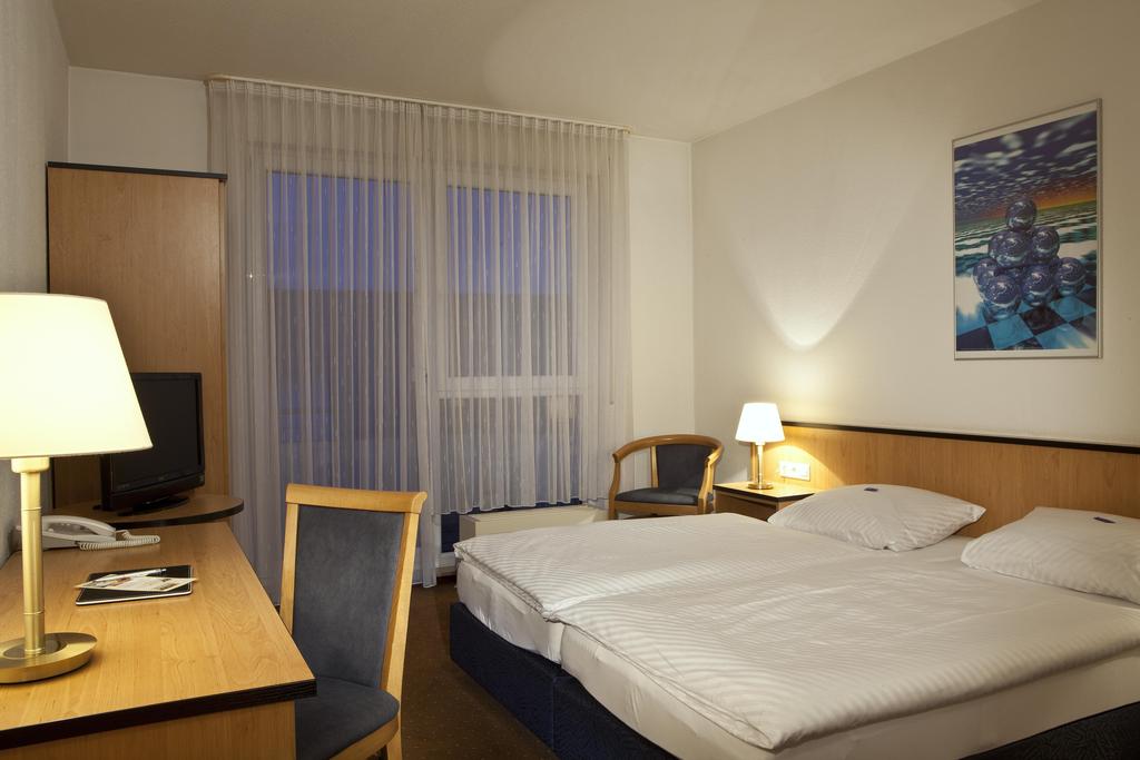 Airport Hotel Stetten