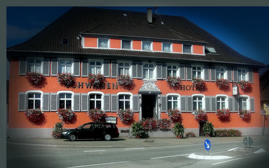 Hotel and Restaurant Zum Schwanen