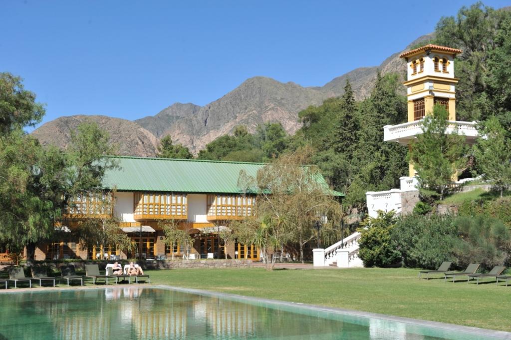 Hotel and Resort Termas Cacheuta