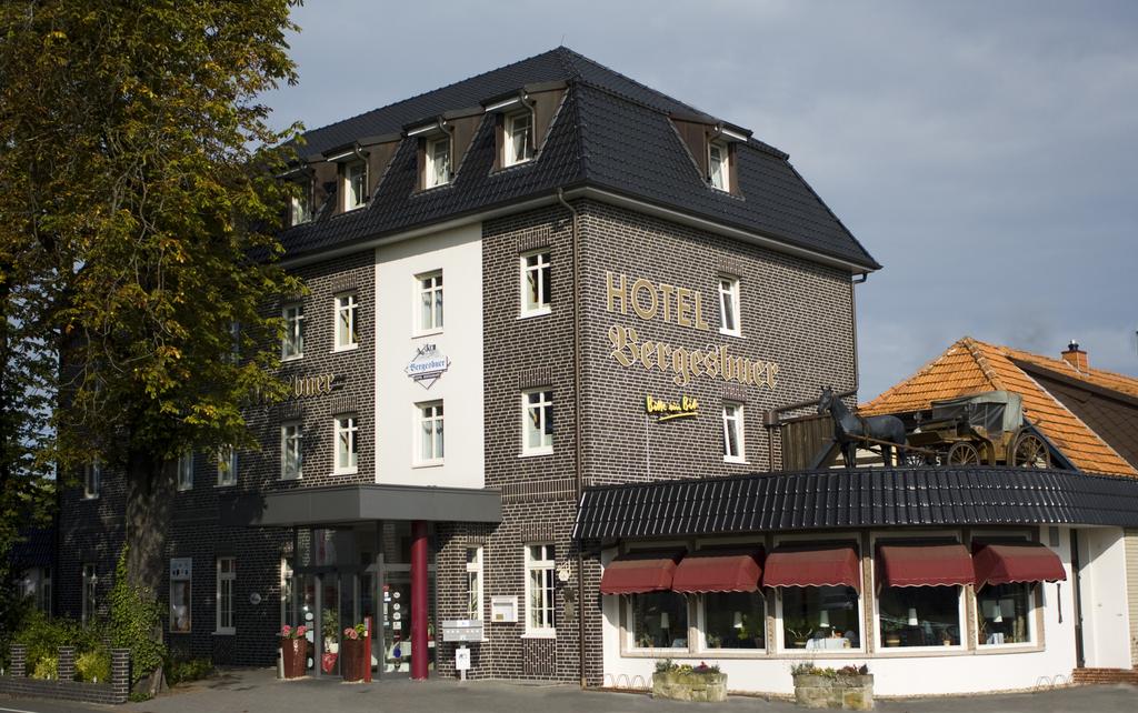 Hotel Restaurant Bergesbuer